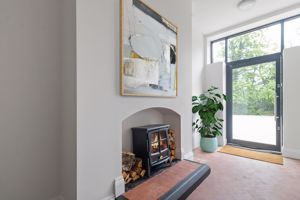 Photo 11- click for photo gallery